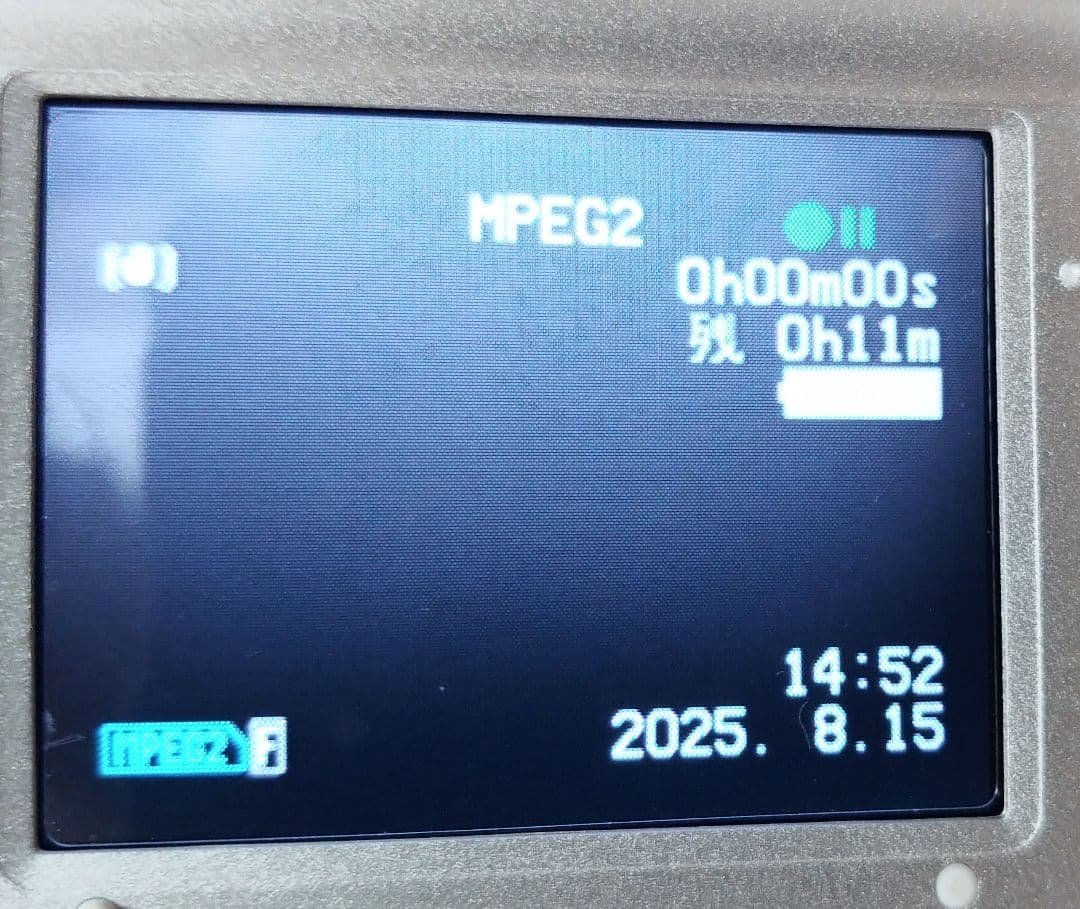 Panasonic　SV-AV100　D-snap SDマルチカメラ