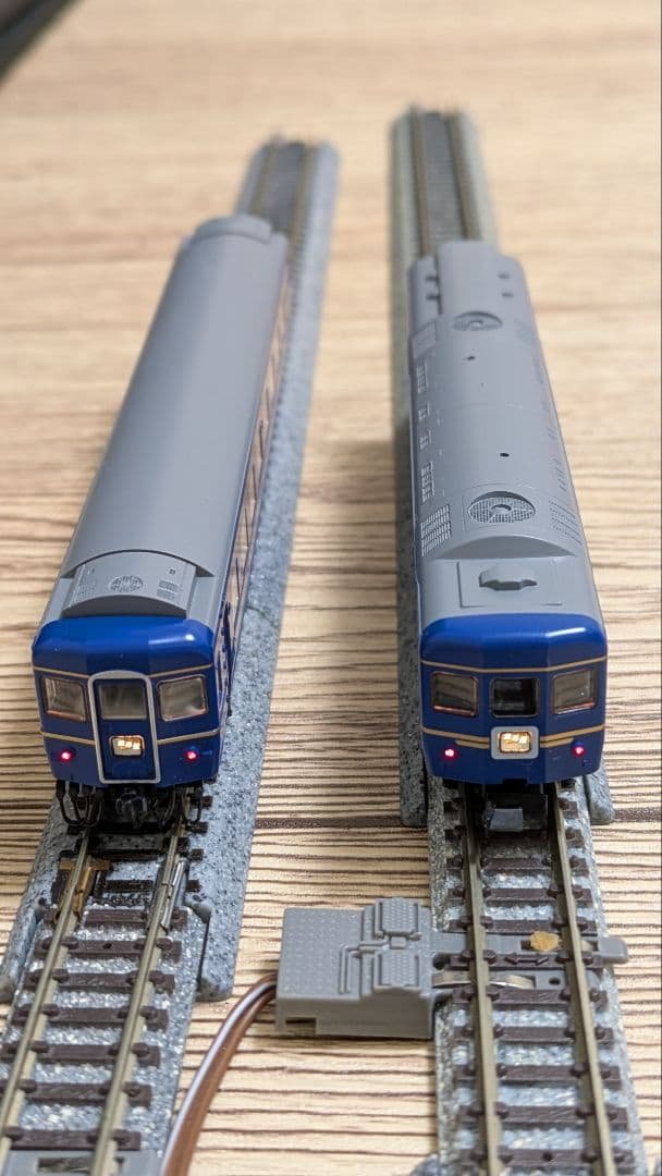 TOMIX JR 24系25形寝台客車（北斗星・JR東日本仕様Ⅱ） 92756