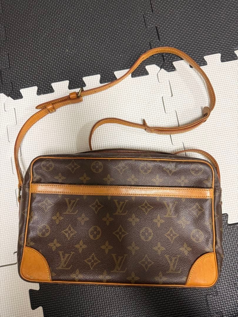 LOUIS VUITTON ショルダーバッグ モノグラム トロカデロ