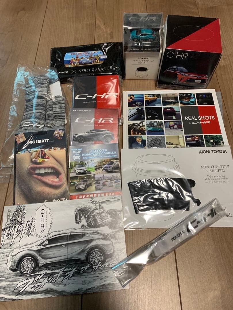 トヨタ C-HR ノベルティグッズセット【非売品】